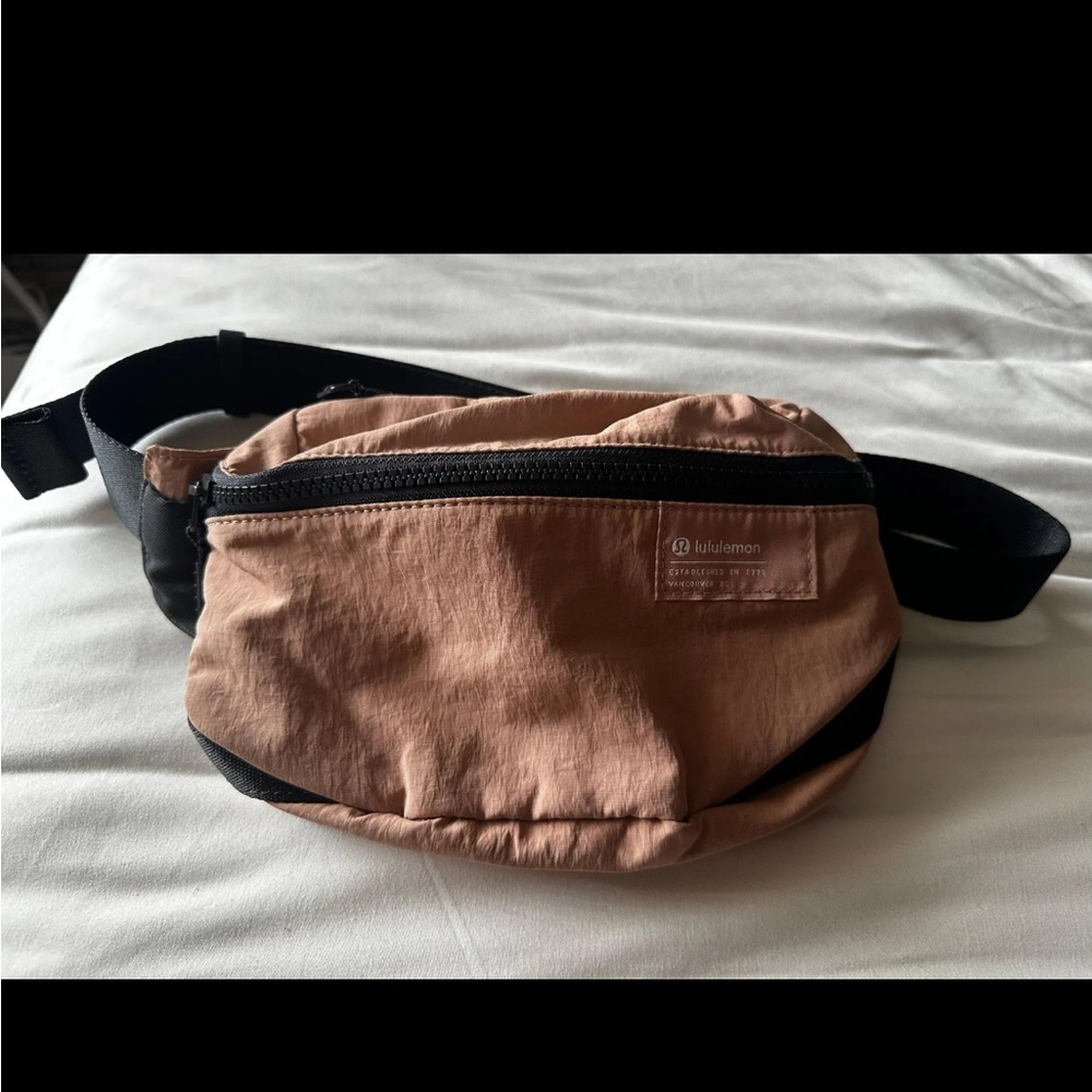 Lululemon Belt Bag